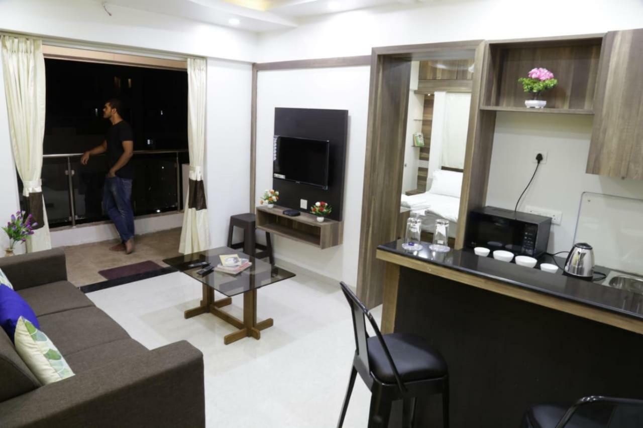 Emerald Vista Luxury Suites Pune Exterior foto